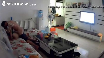 隐藏中的监视器记录了妻子偷汉子实况