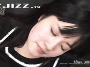 多名屌丝乘聚会下药迷奸女同学