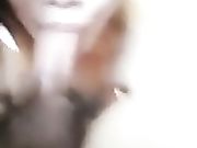 乖女儿吃冰棒要和爸爸玩冰火结果草完被爸爸用大黄瓜爆插