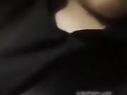 饥渴丰满少妇主播晚上出击勾引个像猪肉佬的胖司机路边车震对白有趣