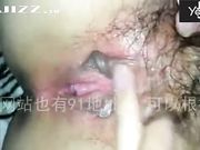 清晰露脸情侣家中沙发上爱爱自拍 互舔湿润开草白浆四溢激情颜射