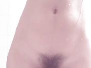 刚成年A罩杯小妹初次展示稚嫩的身体