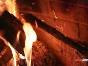 性感漂亮金发白虎妹子蒙着眼被狠操