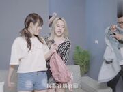 情侣出游互换女友 陳以萱