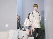 情侣出游互换女友 陳以萱