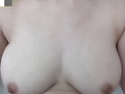 清纯巨乳波霸看见肉棒欲罢不能