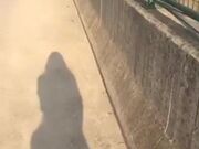 超浪户外约啪专家网红美女勾搭工人厂房里放肆啪啪 无套抽插