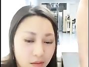 网红主播铁锤姐姐浴室直播猜猜往逼里面注射了什么狼友纷纷要求姐夫玩肛交2