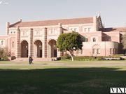 黑发可爱白妞卖力迎合大屌男友