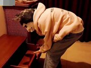 少女家中被两个傻贼轮奸