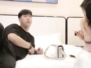 爆草女神高潮不断淫叫连连