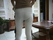 绿帽男偷拍老婆柳腰轻摆妩媚浪骚近景啪啪超有女人味