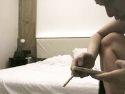 酒店约炮缺钱出来援交的很甜美很爱笑的小美女