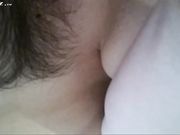 饥渴的少女自己在房间拿根黄瓜插出了高潮