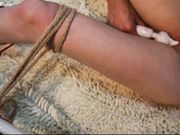 手脚捆绑玩SM淫猥嫩穴高潮喷水