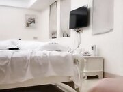 约大学生美女穿上黑丝极品美腿服务周到02