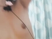 萝莉小女友足交大鸡巴上位抽插浪荡呻吟01