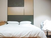 性感美女屁股磨蹭有点骚舔逼怼着骚穴大力猛操