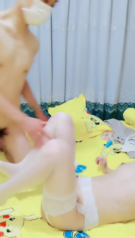 颜值御姐少妇给小哥镜头后入爆草呻吟可射01