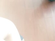 娇小萌妹子和炮友双人啪啪上位骑乘呻吟