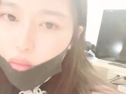 美女主播小穴种草莓和炮友双人激情啪啪