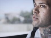 继哥抓到继妹在干继父