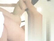 小骚逼约炮小伙口交接着男上女上开操好骚