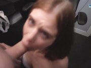 女生玩腻线上游戏 要在床上干