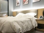 爆干丝袜美腿小人妻舔菊花01