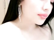 熟女极品尤物紫色情趣内衣黑丝大长腿特写粉穴