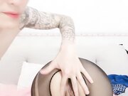 颜值小夫妻全身纹身哺乳期少妇做爱花样超级多