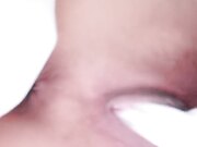 好久不见的香菜一直还是撩骚网友 在线约炮给网友发自己小电影