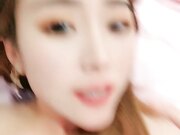 白丝高跟露脸性感的骚宝贝激情大秀直播 给小哥深喉大鸡巴 按着屁股狂草抽插