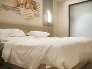 杭州外围2800一炮徒弟上场啪啪暴插视觉盛宴