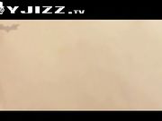 教室里操清纯漂亮的学生妹