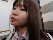 与爸爸同住的4名女学生2