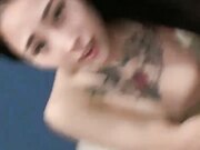 胸前漂亮纹身女神 新人下海操逼 灵活舌头舔屌吸蛋 拉开窗帘窗边操2