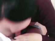 黑靴牛仔裤笑起来甜美妹子 舌吻舔弄奶头按头口交 上位骑坐侧入抽插大力猛操呻吟