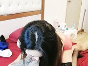 高颜值甜美格子裙花臂纹身妹 舌吻摸逼上位骑乘近距离摸逼猛操2