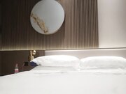 3000约操高端外围小姐姐 可爱邻家美女 乖巧温柔身材好 沙发调情床上激战