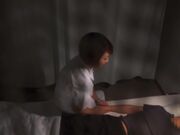 最近 不戴胸罩的女孩在视频中非常受欢迎3