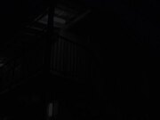 过于敏感的女模仿者知道这是工作 但她立即给了他一个暴力活塞我高潮了 1