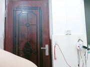 80多斤骚骚小姐姐 和炮友激情操逼 浴室洗澡贫乳 抓起屌舔弄很享受 2