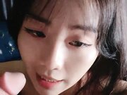 浓妆气质美御姐 丁字裤无毛骚穴 炮友埋头舔逼1