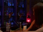 姐妹喝完小酒被俩猛男绑住放到密室里踩头拳交深喉暴力操穴