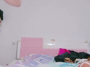 04的小朋友诱惑狼友性感内衣火辣激情艳舞自己舔奶