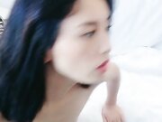 风骚的人妻少妇在家跟排骨哥激情啪啪 活好不粘人口交大鸡巴