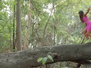 艾普丽尔 奥尔森意识到她的肛交可以得到双倍积分 所以她让凯兰操她的屁股