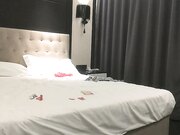 再约极品风骚御姐外围 大长腿淫荡美乳 老汉推车狂干一番