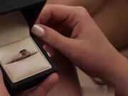 性感女孩被火辣闺蜜舔舐